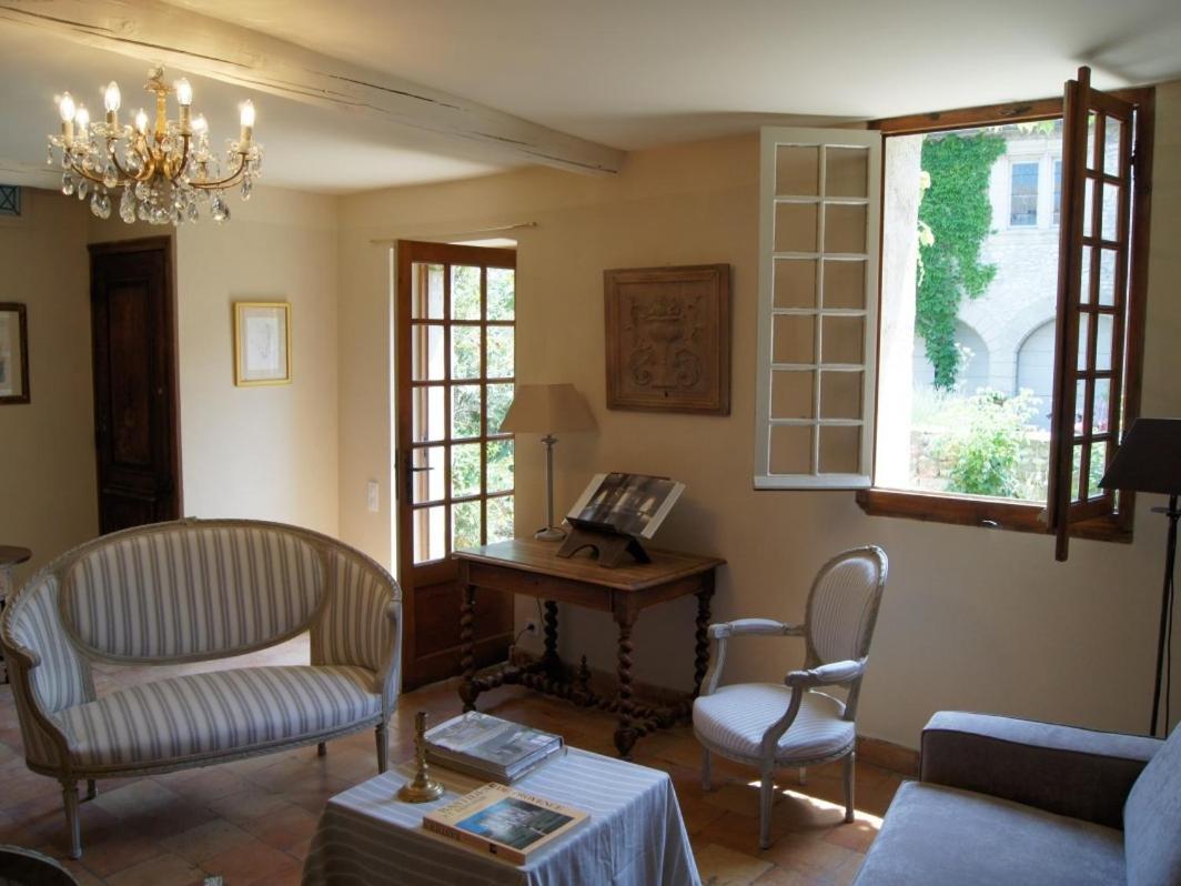 Villeneuve-lès-Avignon Maison Orsini מראה חיצוני תמונה